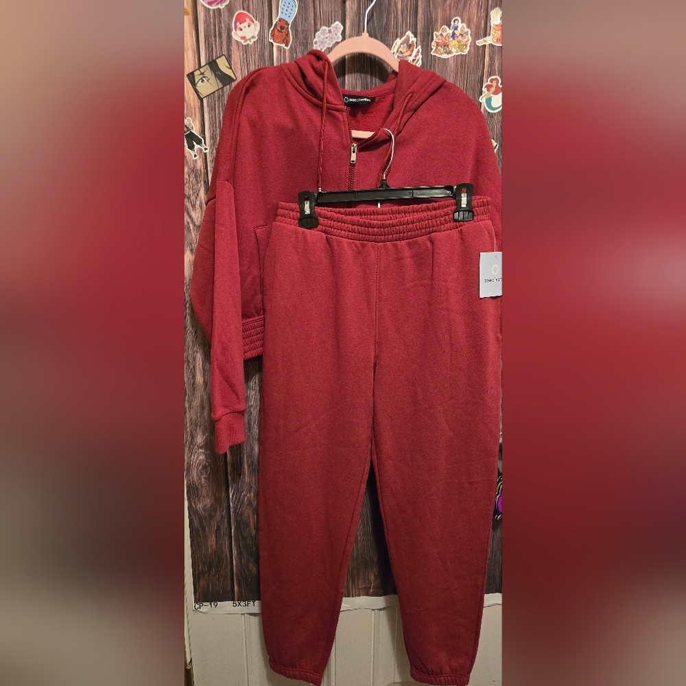 Ease of Motion sweatsuit set set